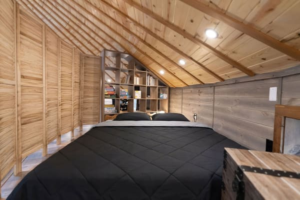 Loft - King Sleeper Sofa